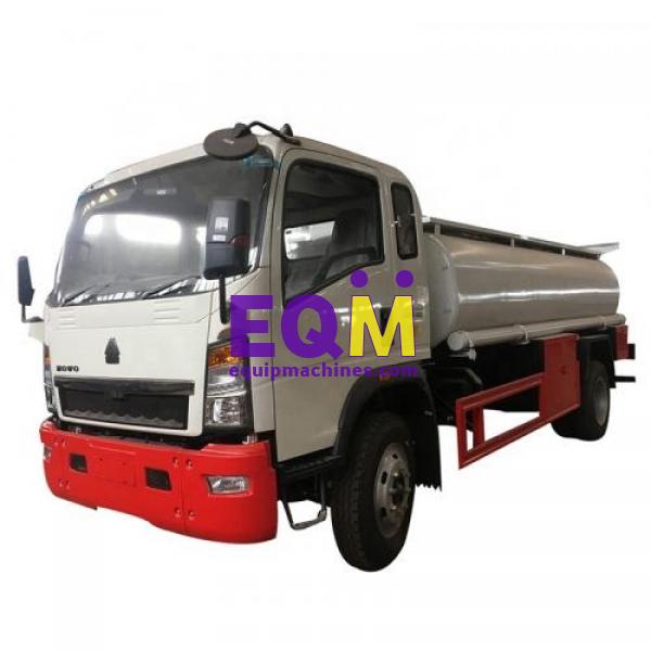 Construction 8000L Water Tank Spraying Trucks